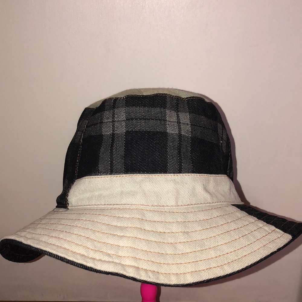 Denim bucket hat